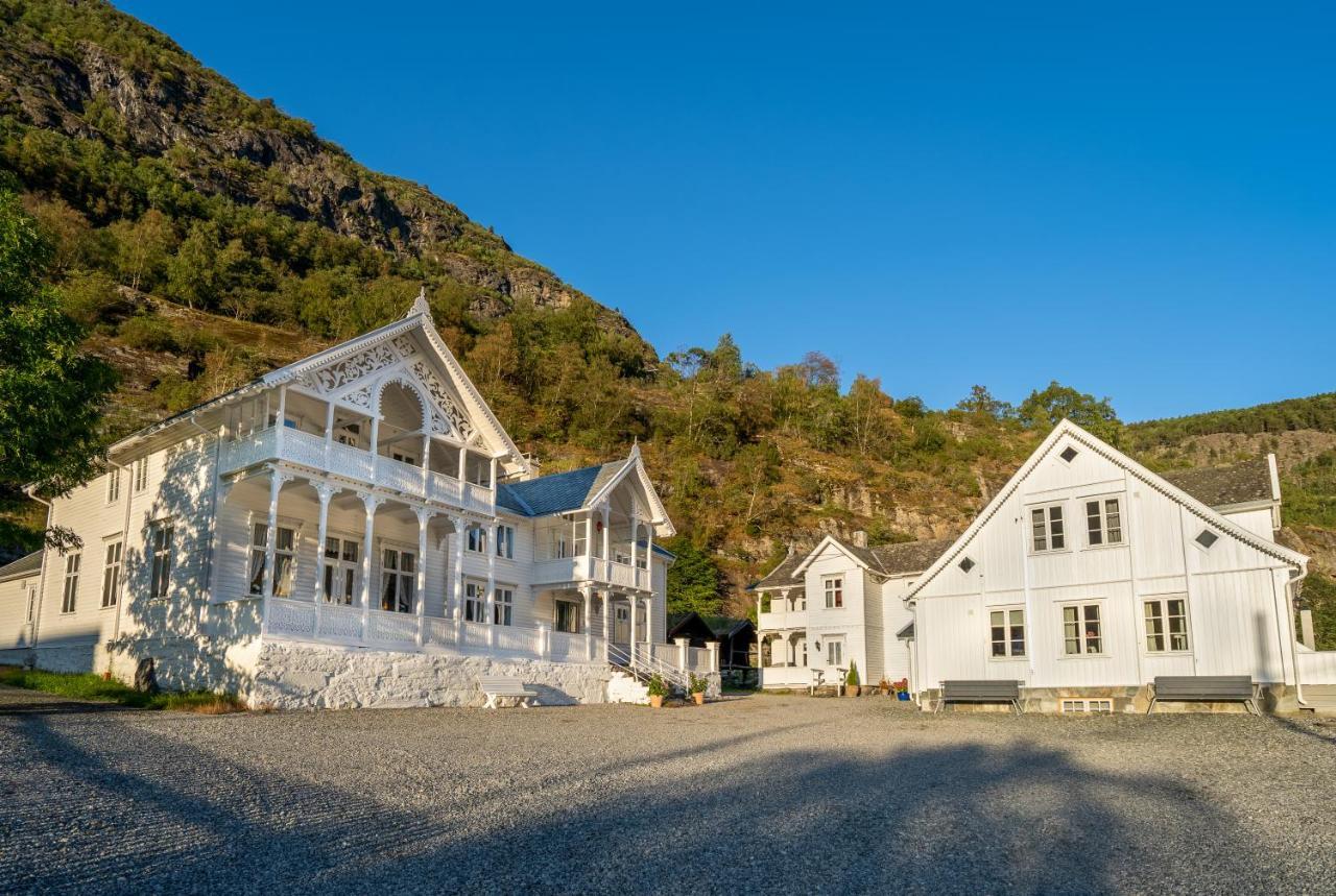 Borgund Husum Hotel מראה חיצוני תמונה